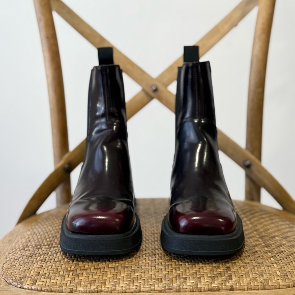 Vagabond Dorah Chelsea Boots Wine Red Anthropologie - Picture 6 of 8
